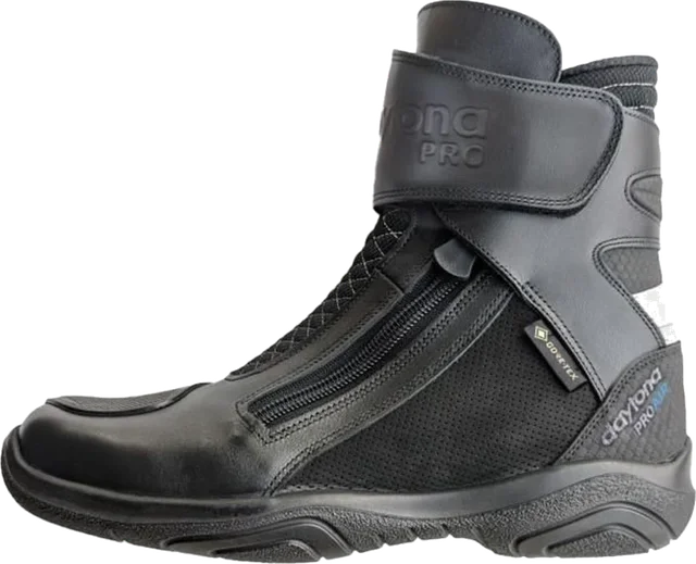 Daytona Arrow Pro Air Boots - Black, Black